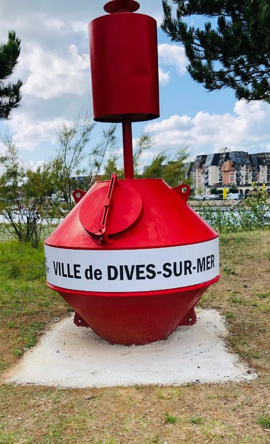 Les Marines 1 9217 * Dives-sur-Mer
